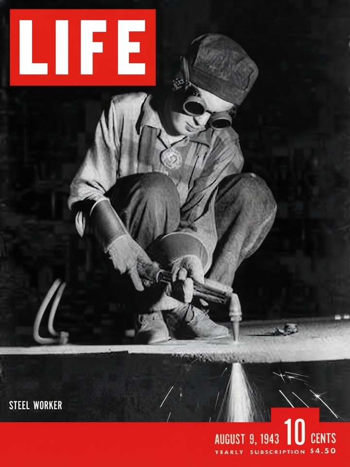 Original LIFE Magazines